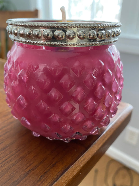 Love Inviting Candle