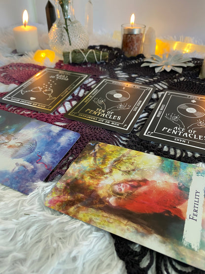Oracle Insight — Live Tarot/Oracle Reading